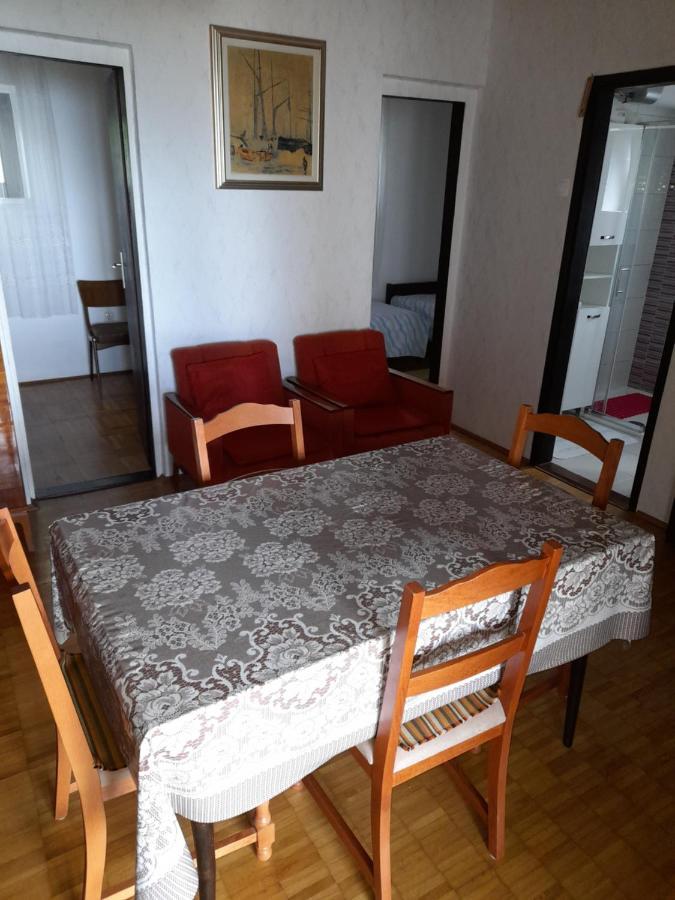 Ferienwohnung Privacy Krmpote-Vodice Exterior foto